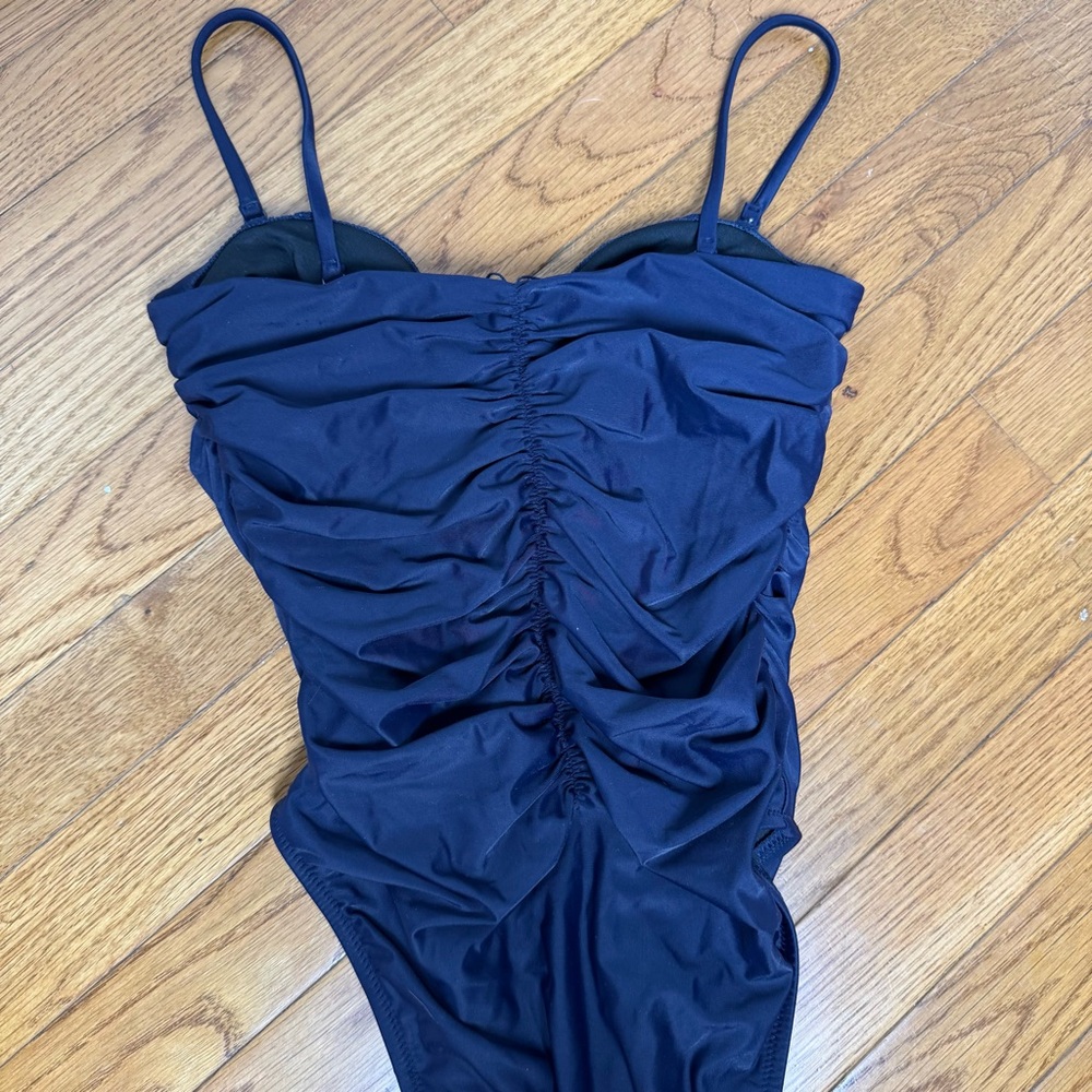 J.Crew Ruched Sweetheart One Piece Navy Blue Swimsuit Size 4 NEW - Picture 7 of 12